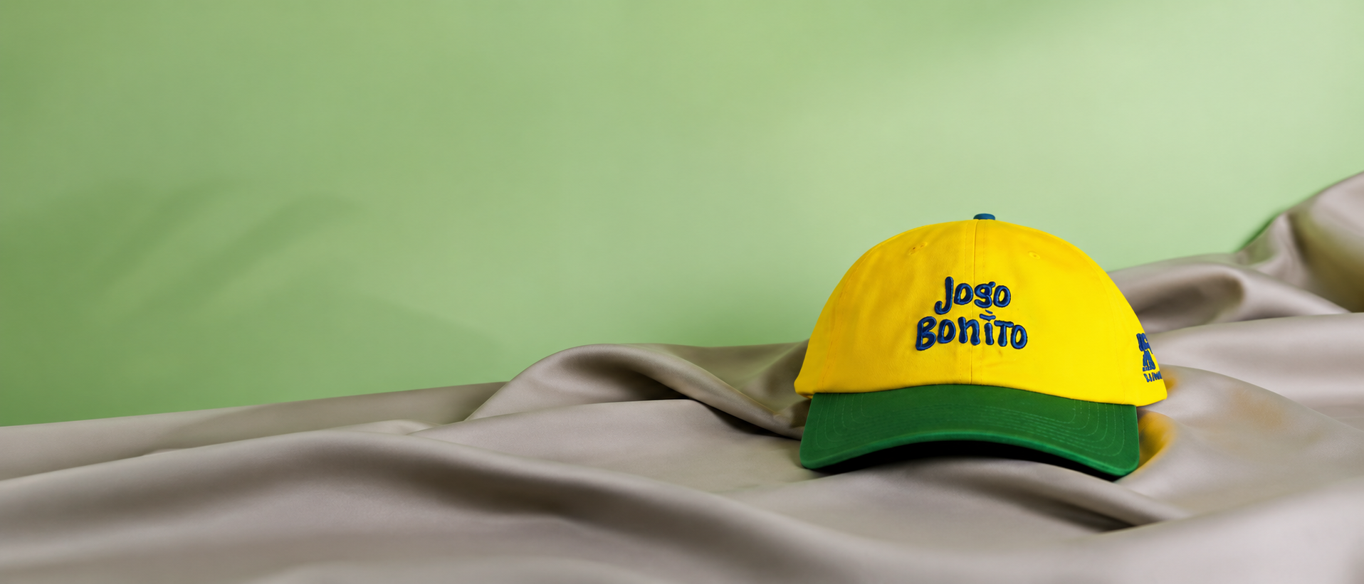 A confident everyday hat style